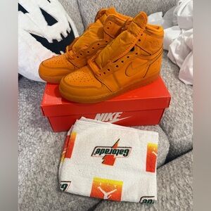 Nike Air Jordan 1 Gatorade Bright Orange Peel High-Top Sneakers 6.5Y Authentic